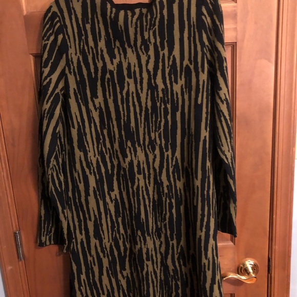 Brand new Adrienne vittadine sweater - Picture 8 of 8